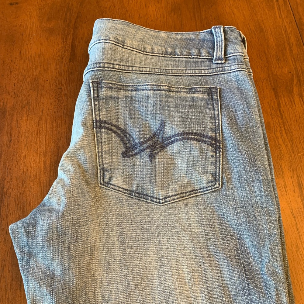 Wrangler Boot Cut Mid Rise 9x36